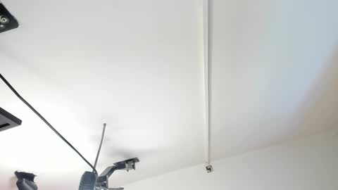 Snapshot of khloe_houston chatting on 12/01/25, 12:43 Khloe online show from 12/01/25, 12:43