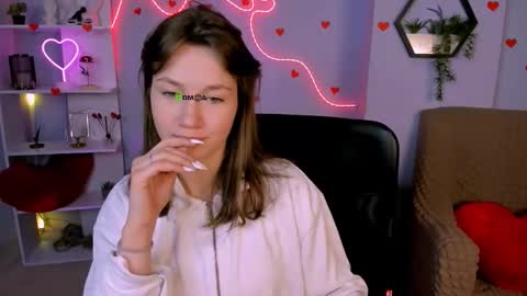 Snapshot of khloebeauty chatting on 02/11/26, 07:41 khloebeauty online show from 02/11/26, 07:41