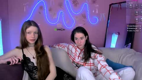 khloebeauty online show from 04/15/26, 07:58