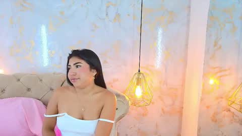 Snapshot of khloeblake chatting on 02/24/26, 05:05 Khloe online show from 02/24/26, 05:05