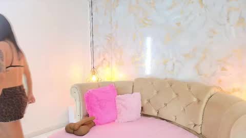 Khloe online show from 03/25/26, 05:24