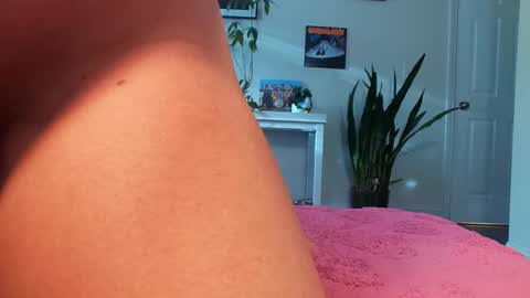 Khloe online show from 02/26/26, 10:20