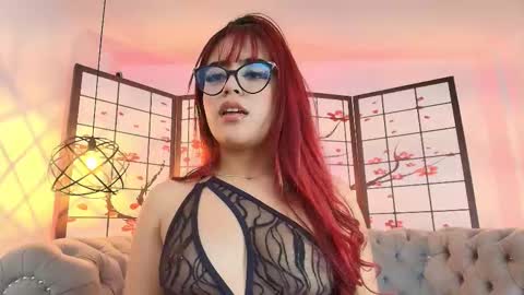 khloejohnson online show from 11/26/25, 03:40