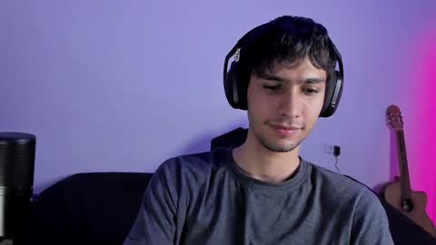 khozler_ online show from 01/21/25, 05:38