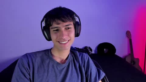 khozler_ online show from 02/02/25, 01:55