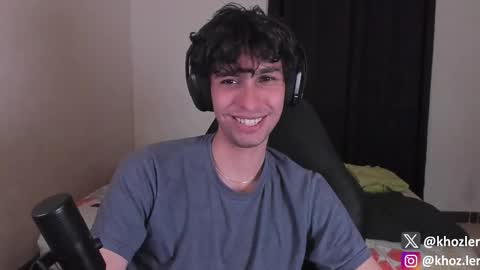 khozler_ online show from 10/22/25, 01:17