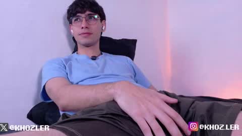 Snapshot of khozler_ chatting on 01/12/26, 02:39 khozler_ online show from 01/12/26, 02:39