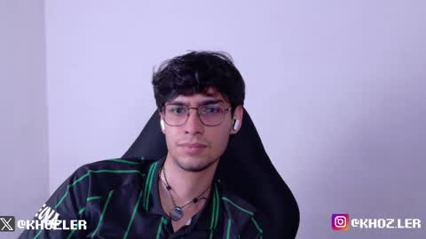 Snapshot of khozler_ chatting on 02/11/26, 02:49 khozler_ online show from 02/11/26, 02:49