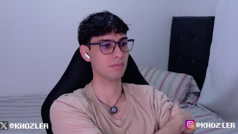 Snapshot of khozler_ chatting on 03/01/26, 02:13 khozler_ online show from 03/01/26, 02:13