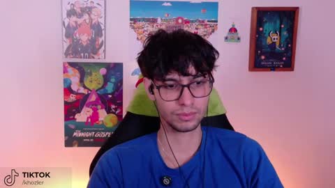Snapshot of khozler_ chatting on 04/24/26, 03:53 khozler_ online show from 04/24/26, 03:53