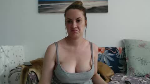 Sarah online show from 09/25/25, 07:56