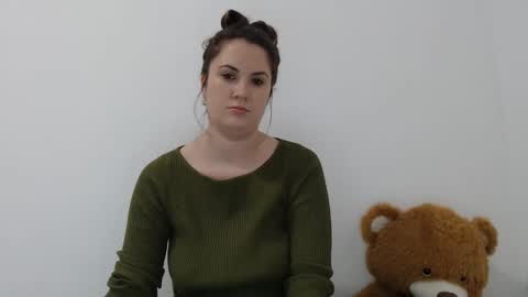 Sarah online show from 02/13/26, 02:24