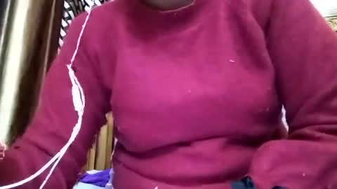 khushisinghh online show from 12/18/24, 12:07