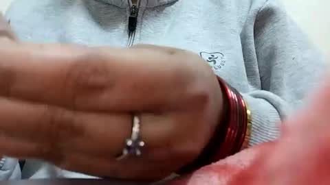 khushisinghh online show from 12/30/24, 07:59