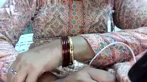 khushisinghh online show from 01/14/25, 01:06