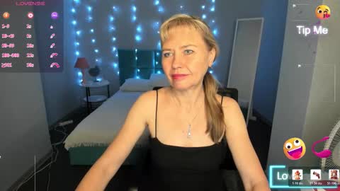 Ellie online show from 03/08/26, 10:52