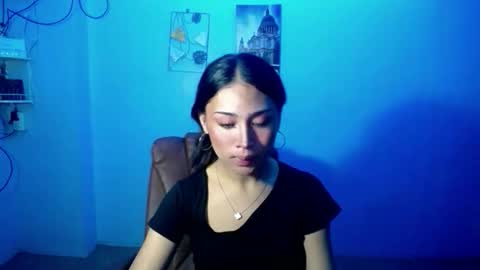 Snapshot of kiana4uxoxo chatting on 10/30/25, 07:25 Kiana online show from 10/30/25, 07:25