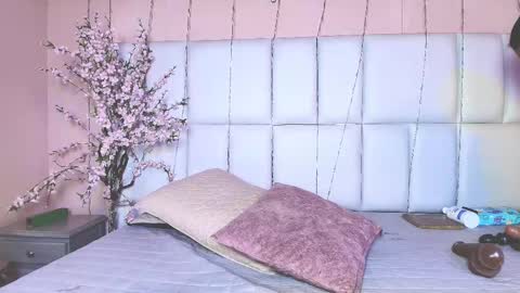    N         M online show from 02/09/25, 11:36