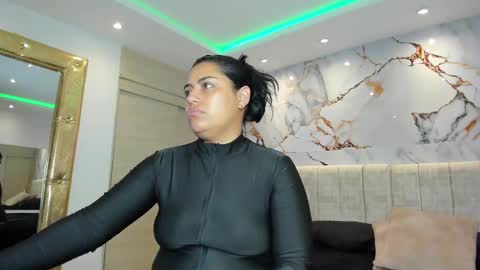    N         M online show from 11/10/25, 11:20