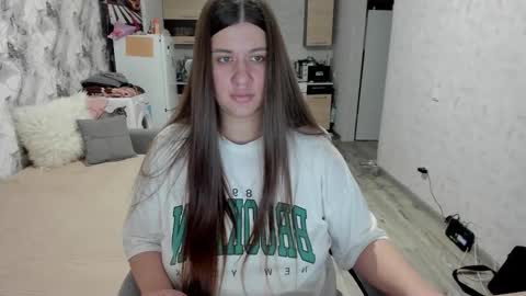 Snapshot of kianna_dior_ chatting on 11/18/25, 11:25 kianna_dior_ online show from 11/18/25, 11:25