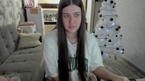 kianna_dior_ online show from 01/05/26, 05:27