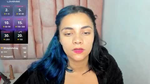 kiara Cruz online show from 10/10/25, 08:57