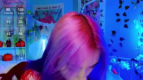 Kira online show from 10/29/25, 08:54