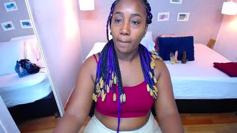 Snapshot of kiara_evanss chatting on 01/06/25, 01:52 Kiara online show from 01/06/25, 01:52