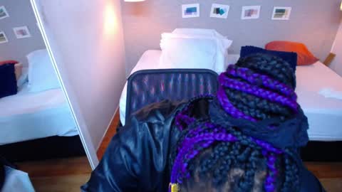 Snapshot of kiara_evanss chatting on 01/16/25, 05:33 Kiara online show from 01/16/25, 05:33
