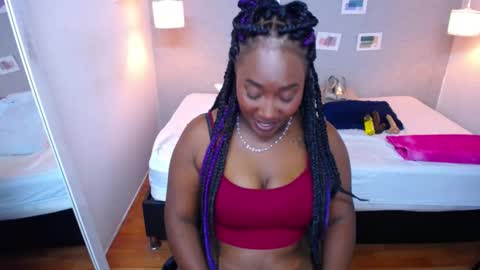 Snapshot of kiara_evanss chatting on 03/06/25, 11:31 Kiara online show from 03/06/25, 11:31
