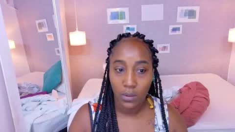 Snapshot of kiara_evanss chatting on 09/20/25, 02:45 Kiara online show from 09/20/25, 02:45
