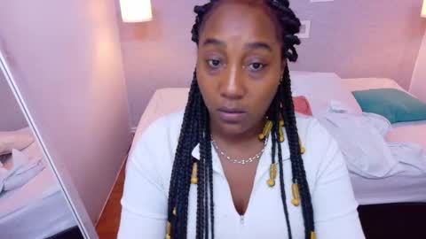 Snapshot of kiara_evanss chatting on 09/24/25, 03:10 Kiara online show from 09/24/25, 03:10