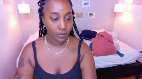 Snapshot of kiara_evanss chatting on 06/30/26, 04:02 Kiara online show from 06/30/26, 04:02