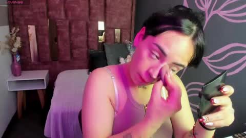 KIARA FOX online show from 04/15/26, 09:04