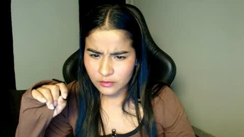 Snapshot of kiara_venus chatting on 06/30/26, 04:24 kiara online show from 06/30/26, 04:24