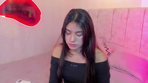 Kiara online show from 03/06/26, 01:29