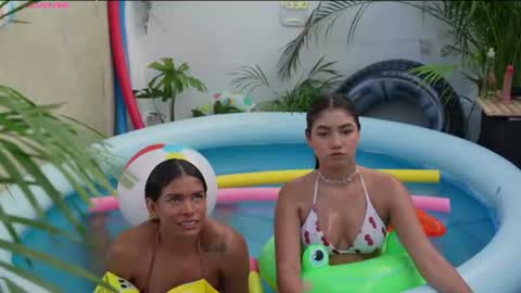 Snapshot of kiara_violet_ chatting on 06/12/26, 10:19 Kiara online show from 06/12/26, 10:19