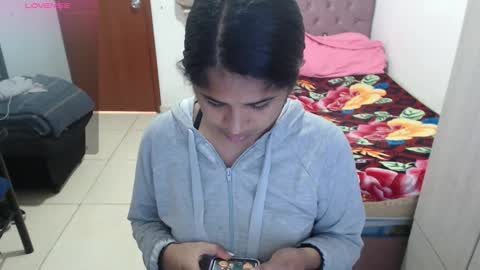 Kiara online show from 12/05/25, 03:52