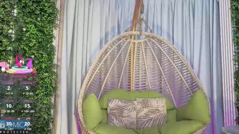 Kiara Zahiri online show from 11/04/25, 10:58