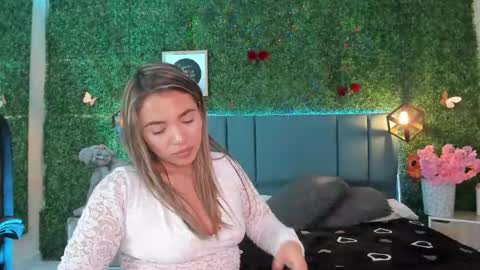 Valery online show from 04/18/26, 07:40