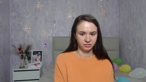 Snapshot of kiaracriegs chatting on 01/21/25, 01:29 Kara online show from 01/21/25, 01:29