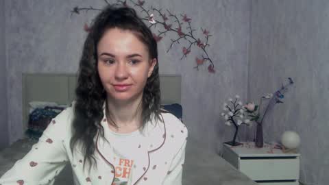 Kara online show from 03/11/26, 07:31