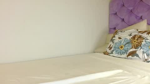 Snapshot of kiararose19 chatting on 06/25/26, 12:54 Kiara online show from 06/25/26, 12:54