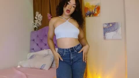 Snapshot of kiararose19 chatting on 07/18/26, 12:59 Kiara online show from 07/18/26, 12:59