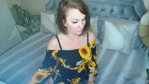 Kia Rose online show from 04/05/26, 05:48