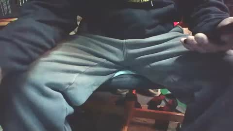 Snapshot of kick_1_down chatting on 12/04/24, 09:57 kick_1_down online show from 12/04/24, 09:57