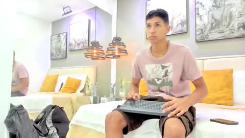 Kieran Derek online show from 10/23/25, 03:17