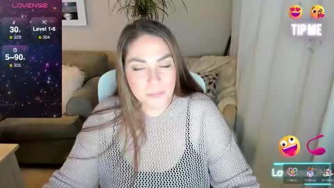 Snapshot of kierareines chatting on 03/14/26, 02:50 Kiera Reines online show from 03/14/26, 02:50