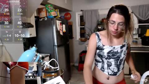 Kiersten online show from 11/04/25, 04:33