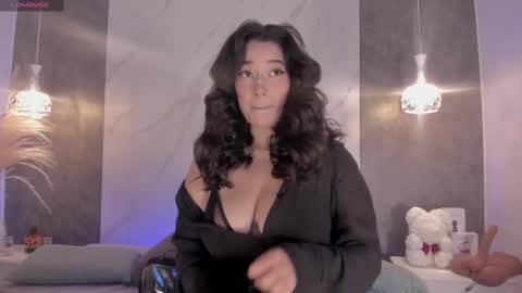 Kim Thompson online show from 10/14/25, 05:47